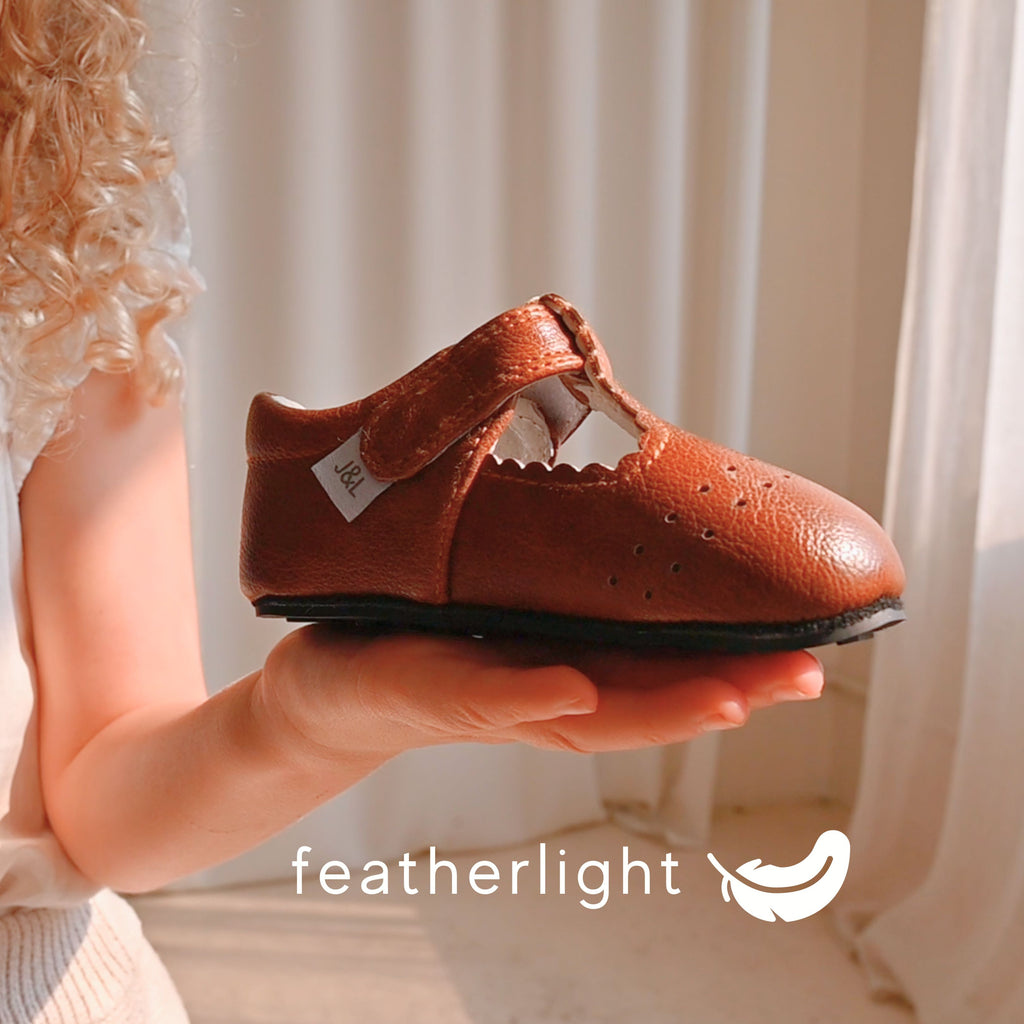 The Benefits of Lightweight Infant, Baby, & Toddler Shoes: A Parent's Guide