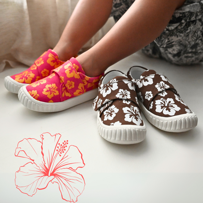 Kai | Brown Hibiscus